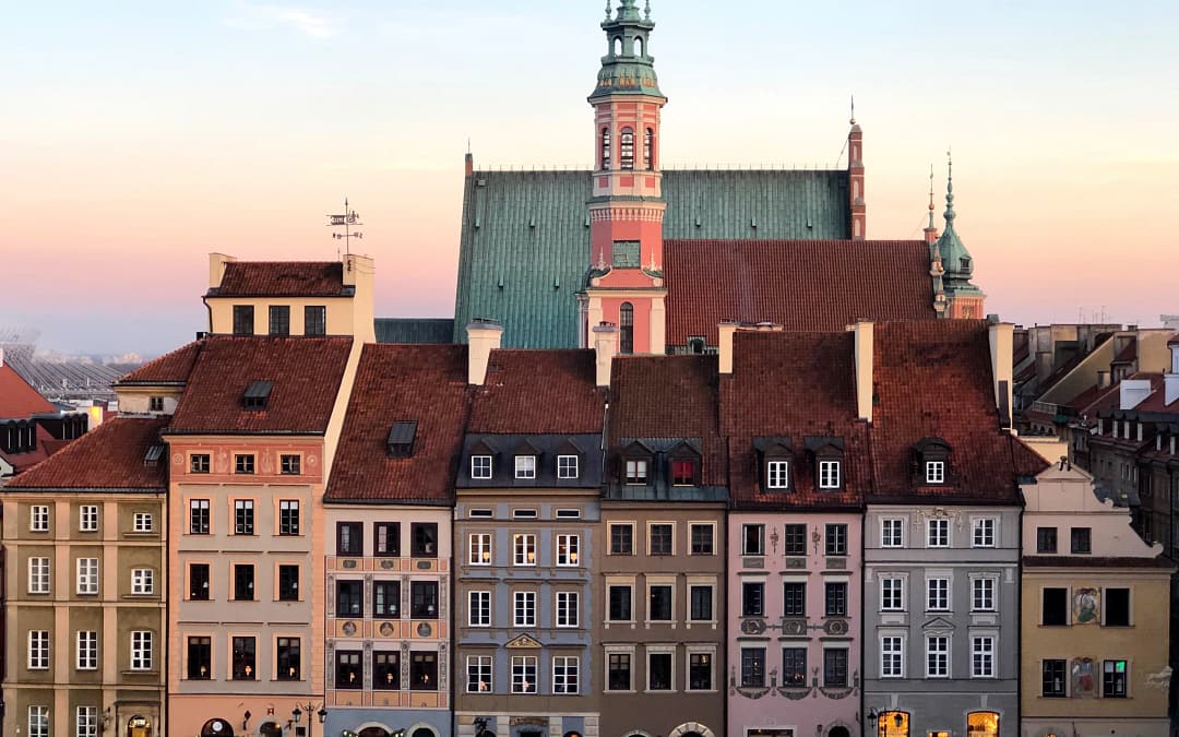 What Are Poland’s Warsaw’s Top Attractions: Must-See Gems Revealed ?